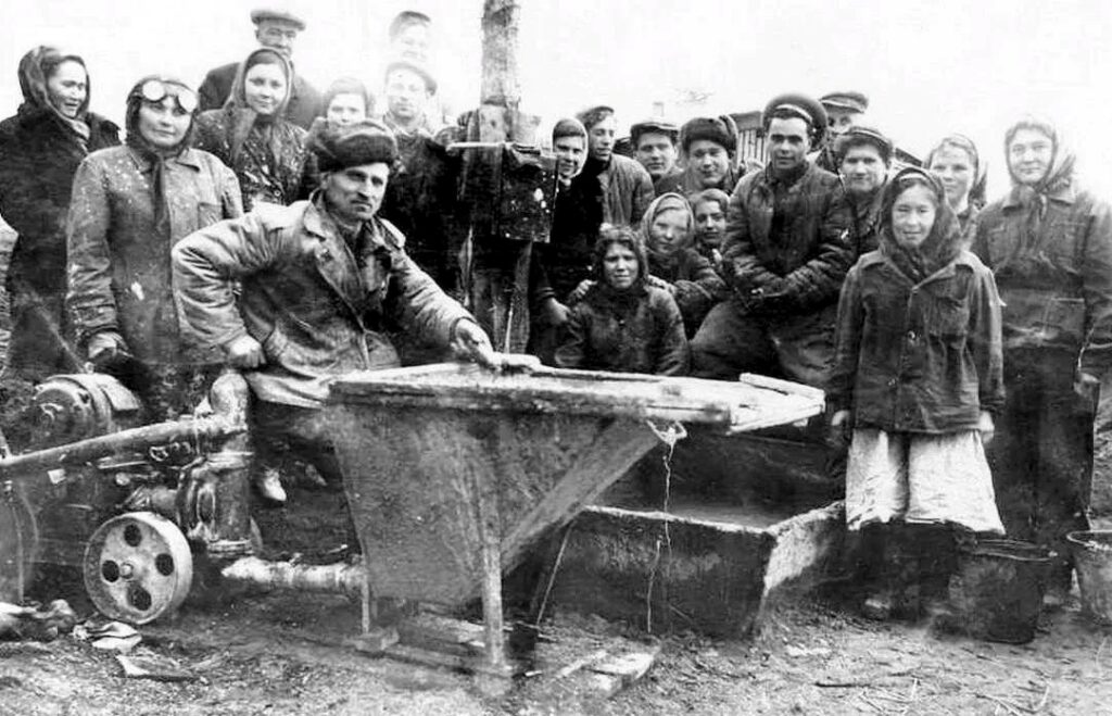 Анкудинов, Леонид Георгиевич